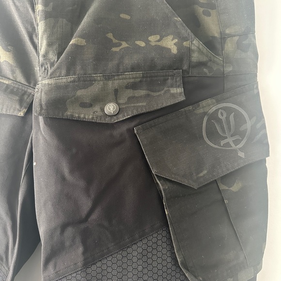 Thrudark Men’s Charge Trousers Multicam Black - Picture 3 of 5